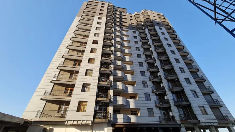 Satılır yeni tikili 3 otaqlı 129 m², İnşaatçılar m.-1