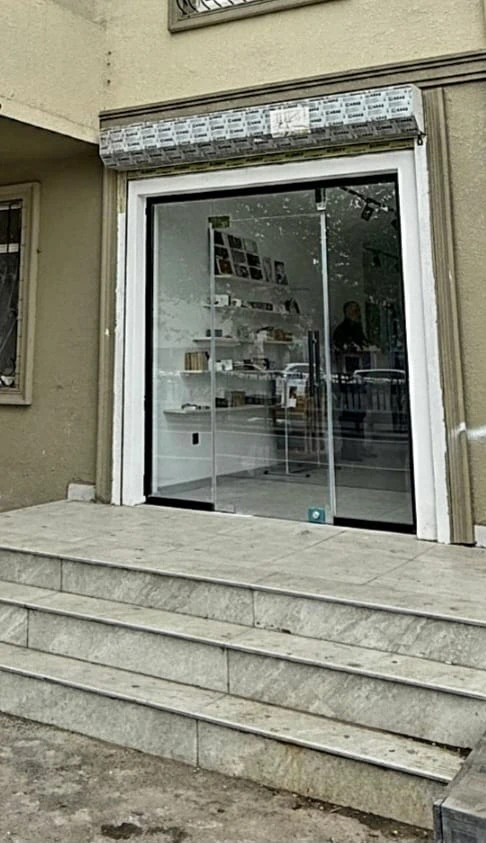 Satılır obyekt 50 m²,  20 yanvar m.-1