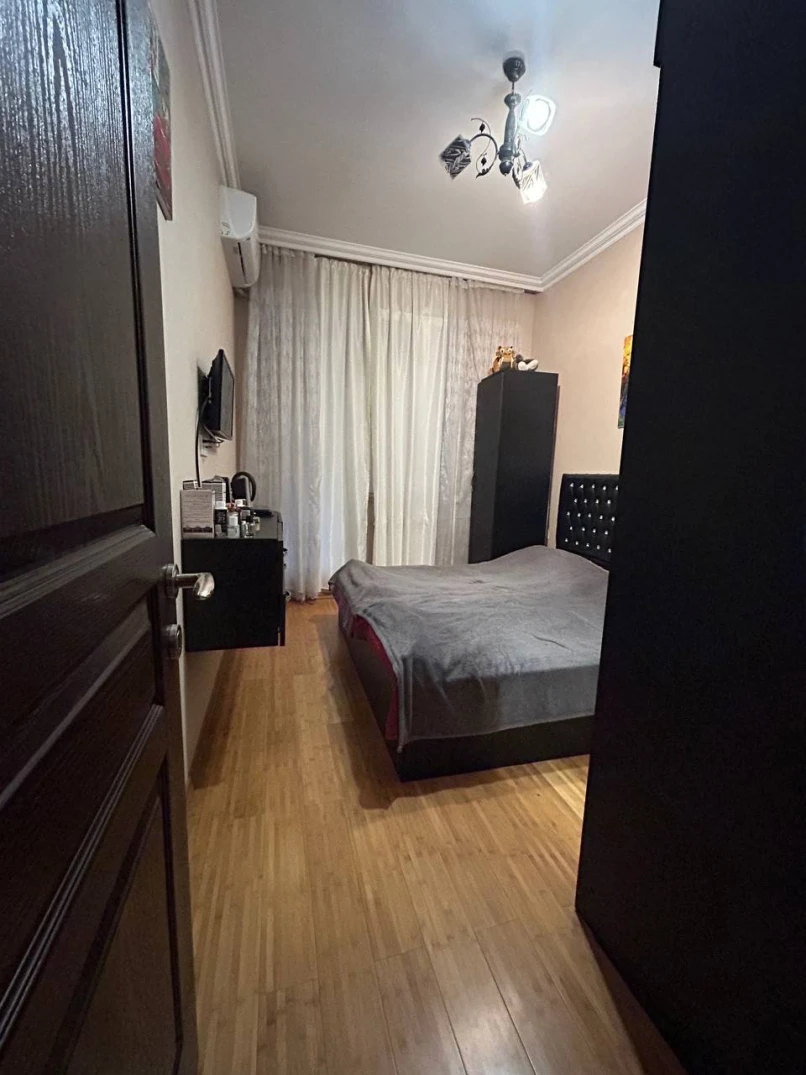 Satılır yeni tikili 2 otaqlı 44 m², İnşaatçılar m.-1