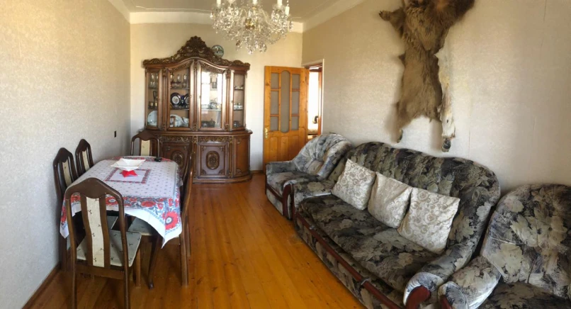 Satılır köhnə tikili 3 otaqlı 80 m², İnşaatçılar m.-1