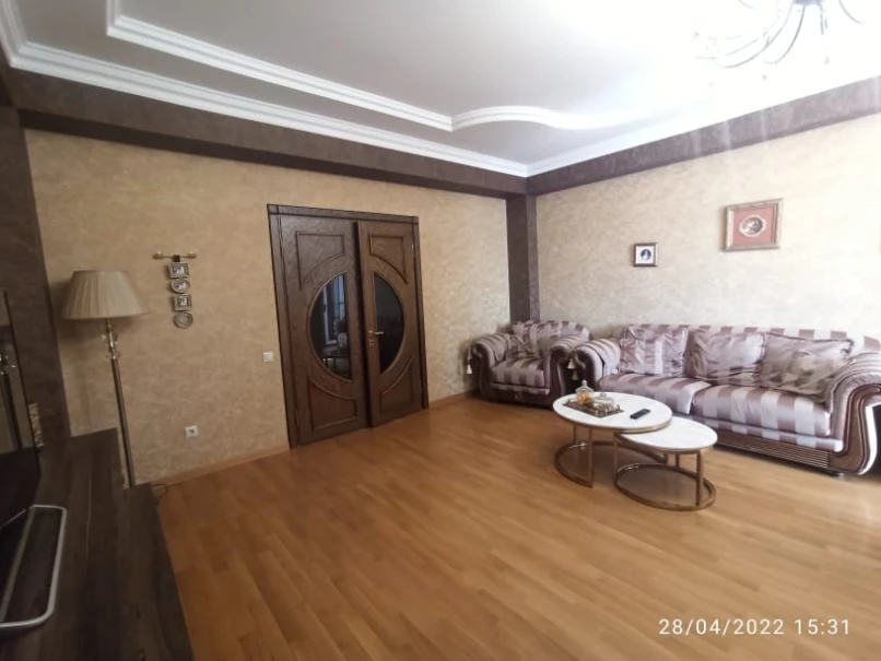 Satılır yeni tikili 3 otaqlı 106 m², Badamdar q.-1