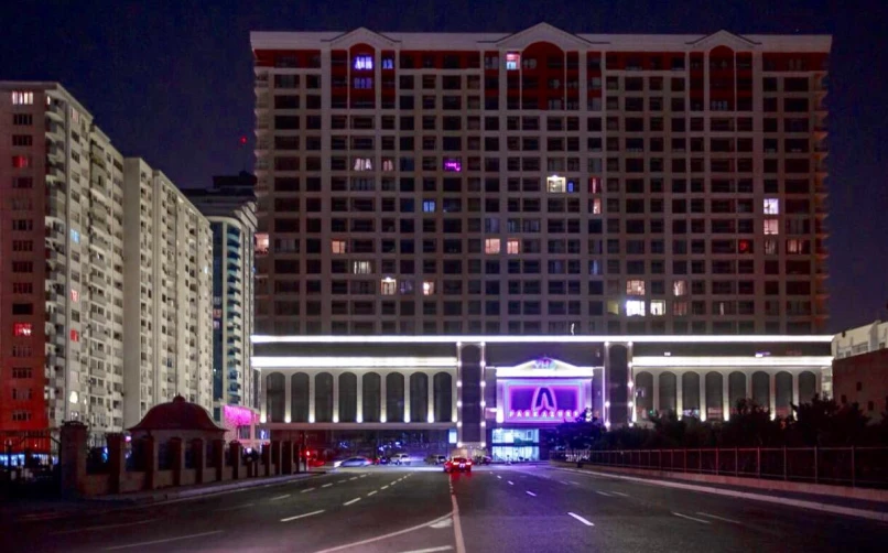 İcarə yeni tikili 3 otaqlı 130 m²,  Şah İsmayıl Xətai m.-1