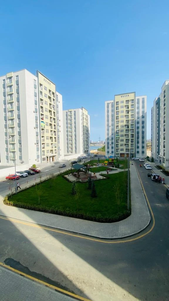 İcarə yeni tikili 2 otaqlı 60 m², İnşaatçılar m.-1