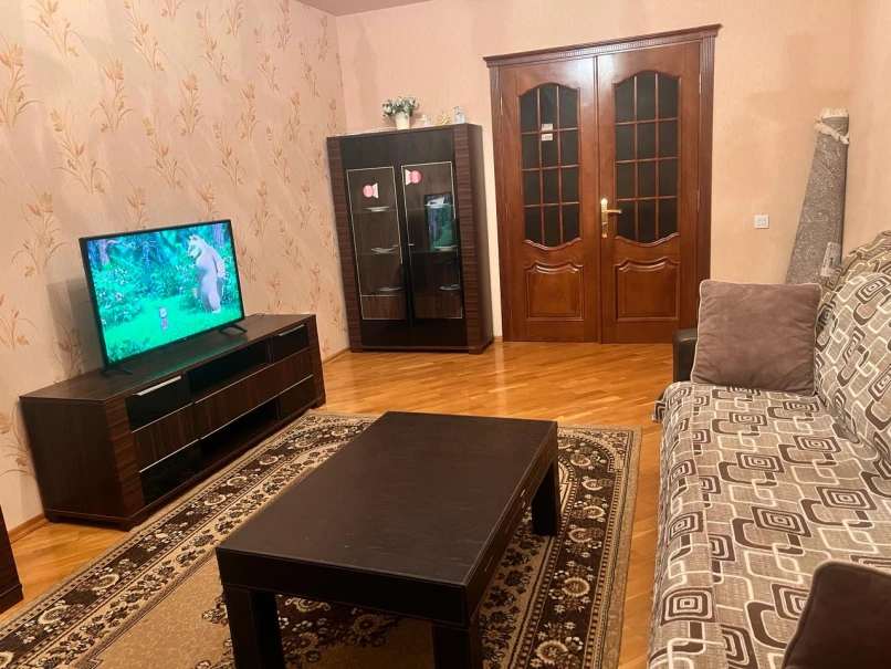 İcarə yeni tikili 2 otaqlı 85 m², Nərimanov r.-1