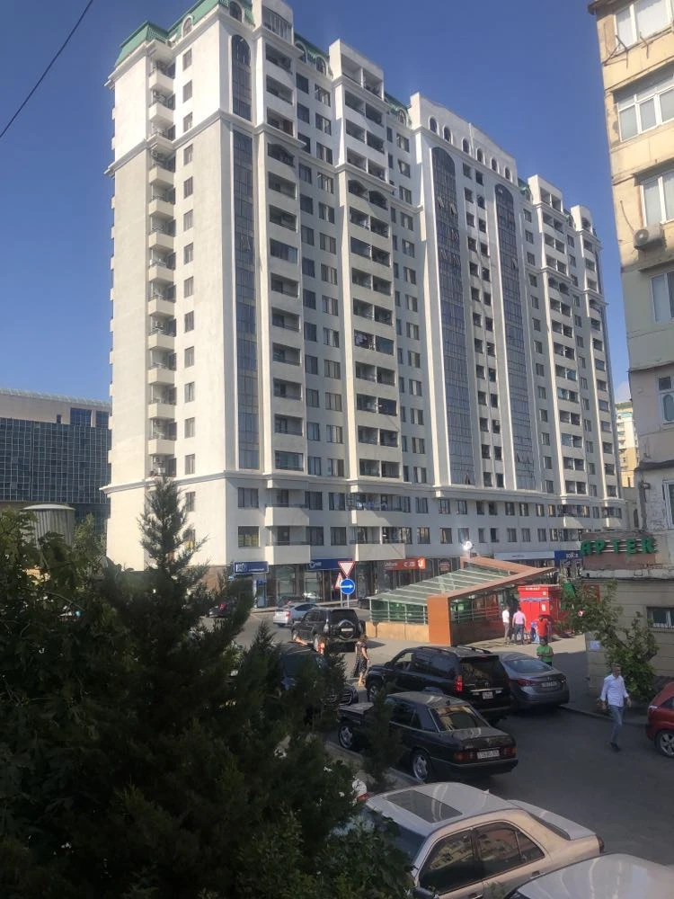 İcarə yeni tikili 1 otaqlı 50 m², Azadlıq prospekti m.-1