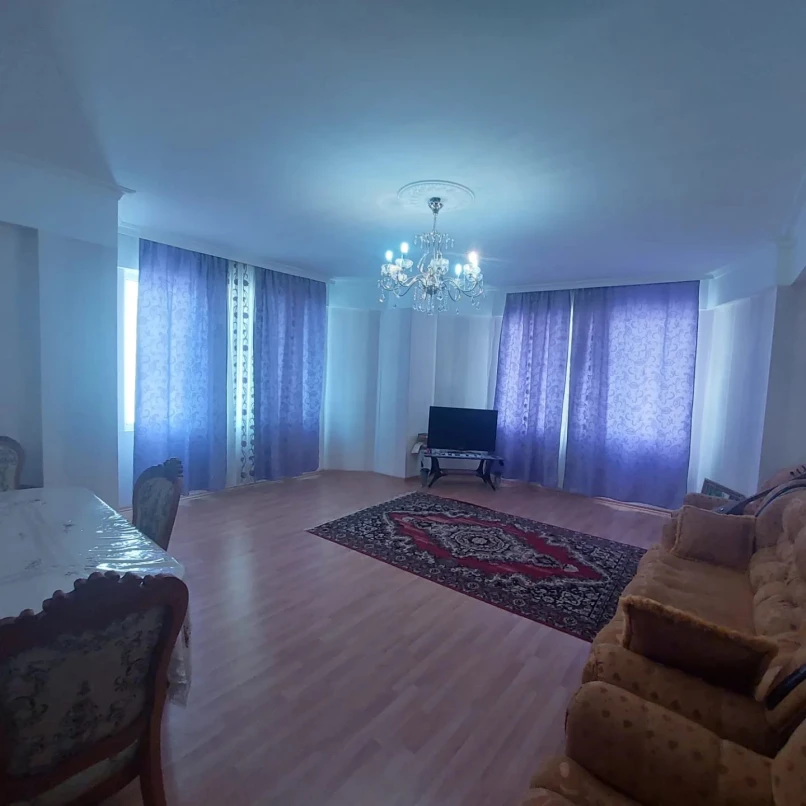 Satılır yeni tikili 2 otaqlı 86 m², İnşaatçılar m.-1