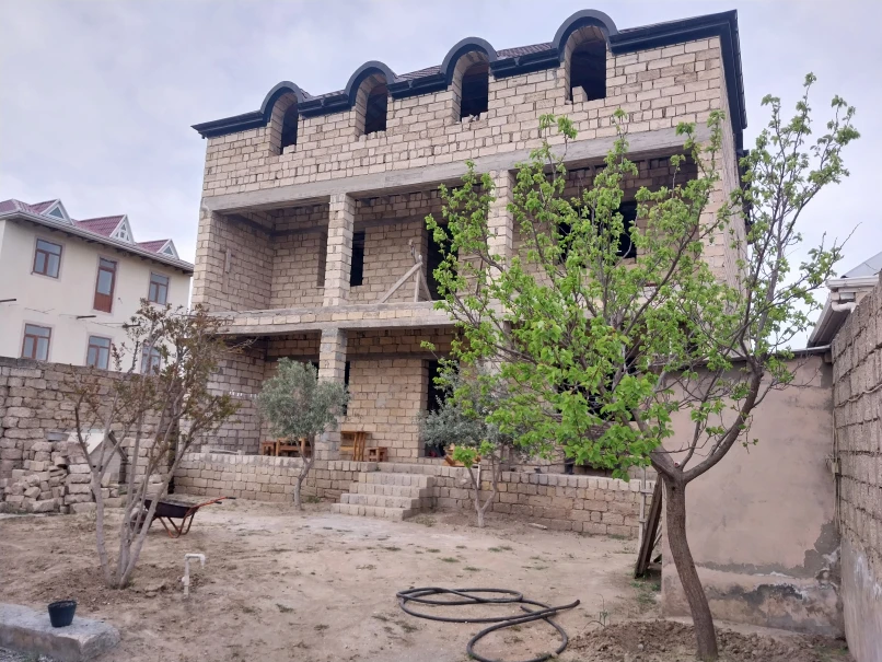 Satılır ev/villa 12 otaqlı 480 m², Binə q.-1