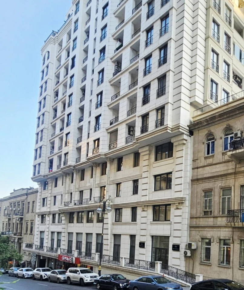 Satılır obyekt 171 m²,  İçəri Şəhər m.-1