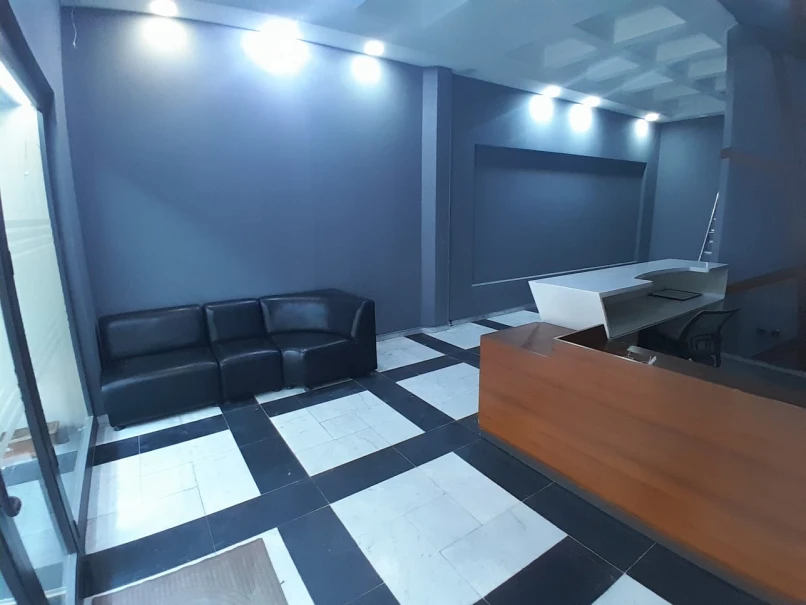 Satılır obyekt 2000 m²,  Nəsimi-1