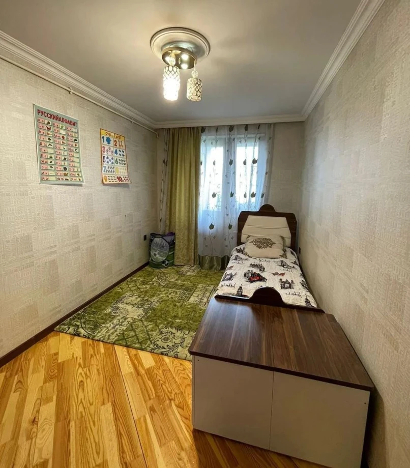 Satılır köhnə tikili 3 otaqlı 91 m², Əhmədli m.-1