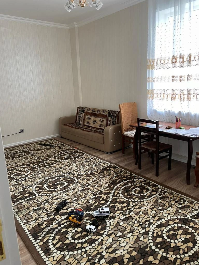 Satılır yeni tikili 3 otaqlı 85 m², İnşaatçılar m.-1