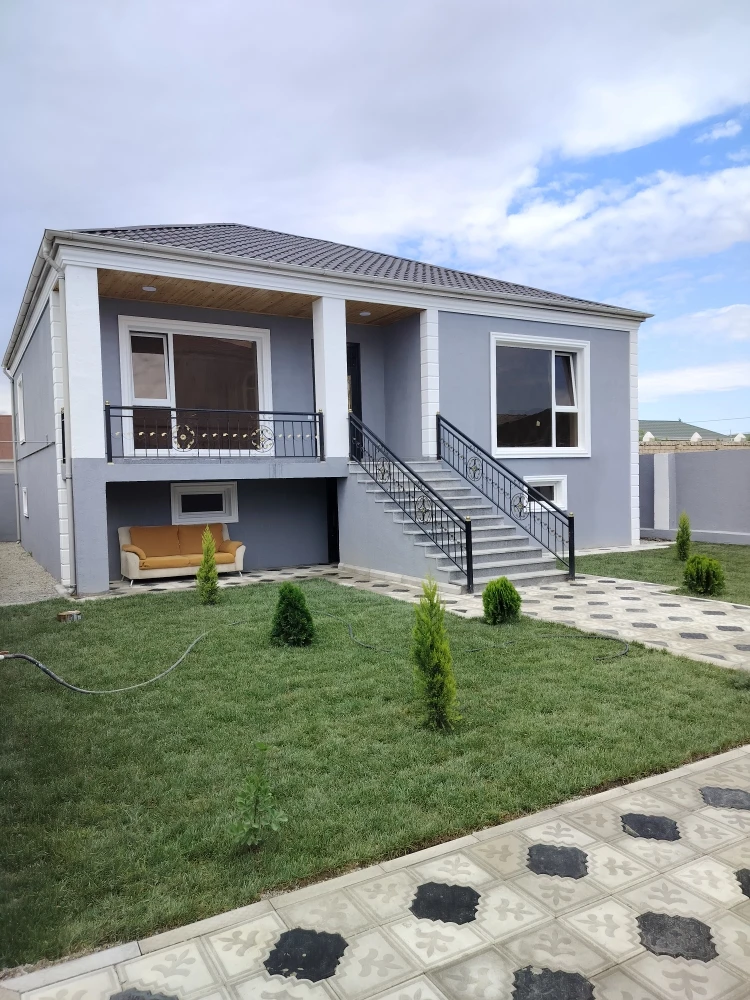 Satılır ev/villa 3 otaqlı 144 m², Binə q.-1