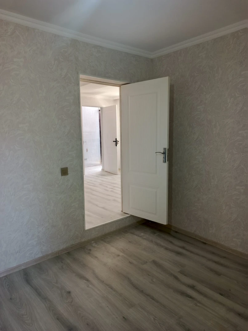 Satılır ev/villa 3 otaqlı 110 m²,  İnşaatçılar m.-1
