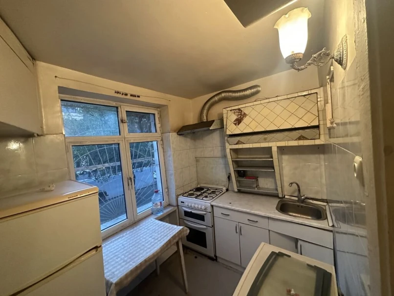 Satılır yeni tikili 2 otaqlı 60 m², İnşaatçılar m.-1