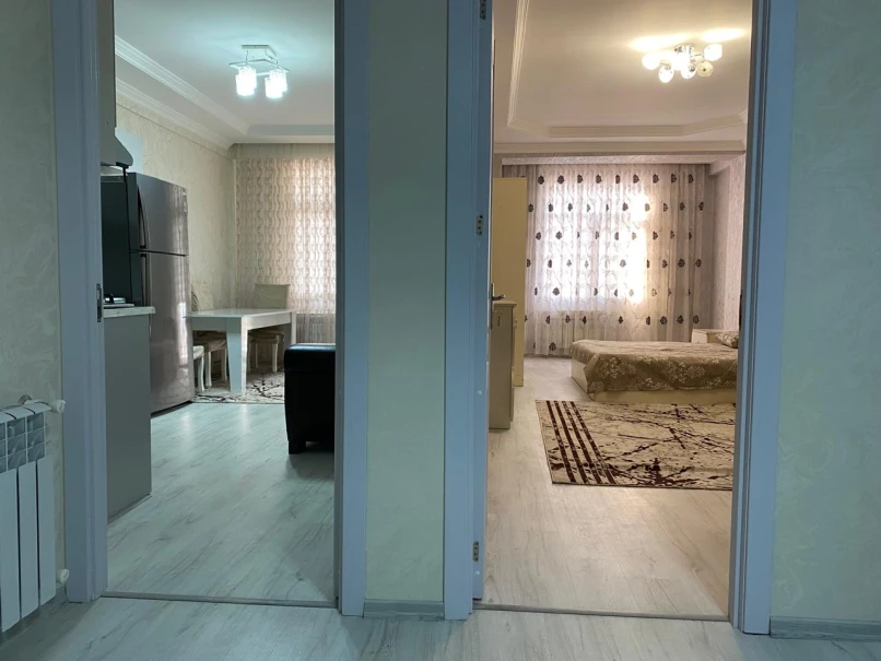 İcarə yeni tikili 2 otaqlı 70 m²,  İnşaatçılar m.-1