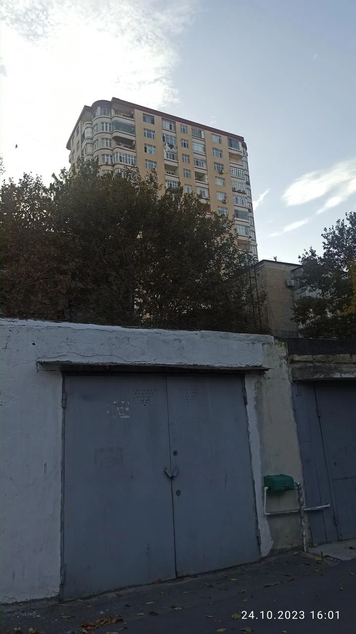 Satılır qaraj 27 m², Nəriman Nərimanov m.-1 Satılır qaraj 27 m², Nəriman Nərimanov m.-1