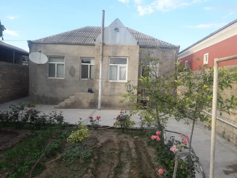 Satılır ev/villa 3 otaqlı 115.5 m², Binə q.-1
