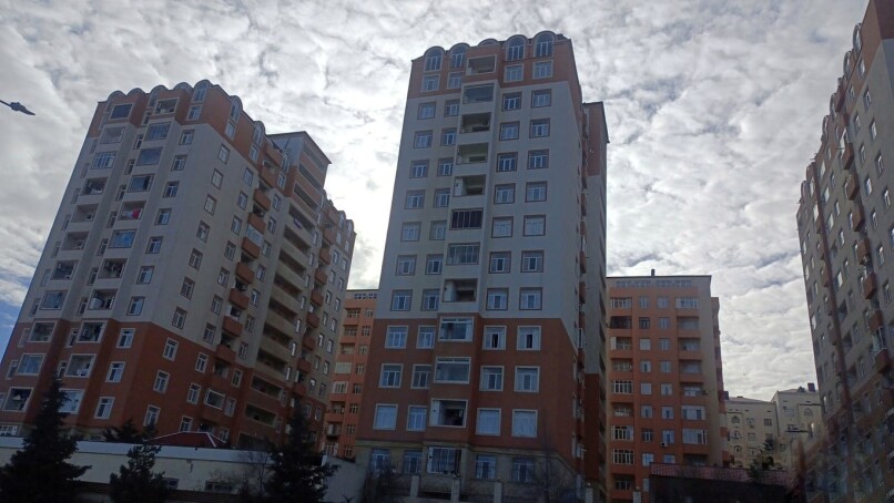 Sumqayıt, 6-cı mikrorayon, Kristal Abşeron