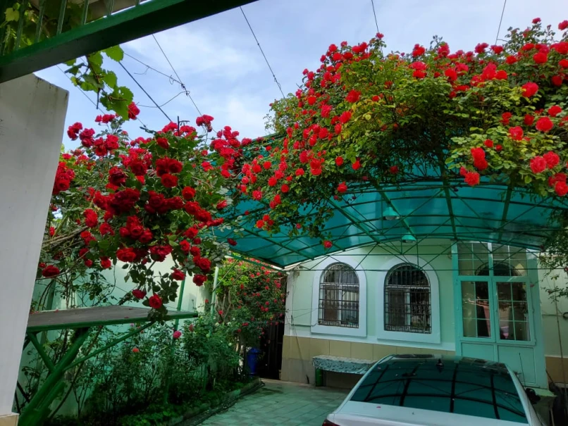 Satılır ev/villa 4 otaqlı 140 m², Azadlıq prospekti m.-1