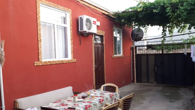 Satılır ev/villa 3 otaqlı 76 m², Azadlıq prospekti m.-1