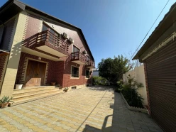 Satılır ev/villa 7 otaqlı 267 m², Xətai r.-6