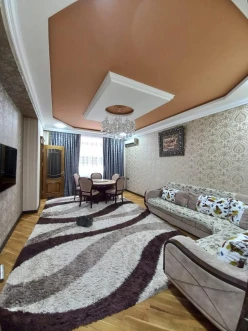 Satılır yeni tikili 3 otaqlı 100 m², Gənclik m.-2 Satılır yeni tikili 3 otaqlı 100 m², Gənclik m.-2