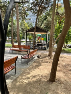 İcarə köhnə tikili 3 otaqlı 100 m², Gənclik m.-12