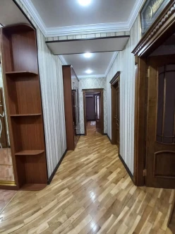 Satılır yeni tikili 3 otaqlı 100 m², Gənclik m.-10 Satılır yeni tikili 3 otaqlı 100 m², Gənclik m.-10