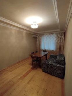 İcarə köhnə tikili 2 otaqlı 60 m², Əhmədli m.-2