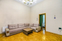 İcarə köhnə tikili 3 otaqlı 129 m², Nəsimi r.-12