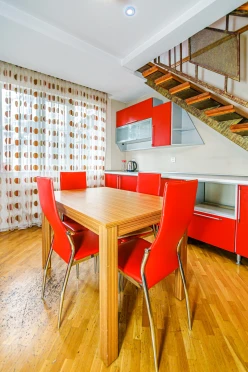 İcarə köhnə tikili 3 otaqlı 129 m², Nəsimi r.-3