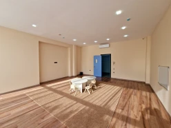 İcarə obyekt 740 m²,  Qara Qarayev m.-12