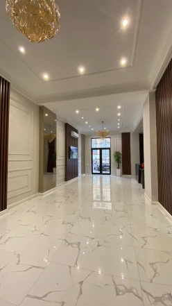 Satılır yeni tikili 3 otaqlı 138 m²,  8 Noyabr m.-2