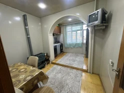 İcarə köhnə tikili 4 otaqlı 110 m²,  İnşaatçılar m.-5