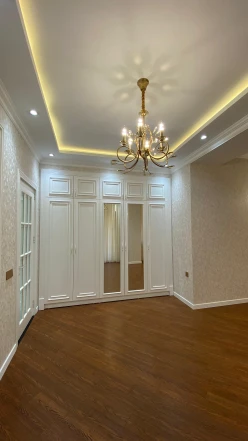 Satılır yeni tikili 3 otaqlı 104 m²,  8 Noyabr m.-4