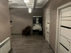 İcarə yeni tikili 3 otaqlı 100 m²,  İnşaatçılar m.-8