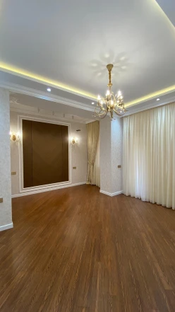 Satılır yeni tikili 3 otaqlı 104 m²,  8 Noyabr m.-2