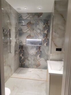 Satılır yeni tikili 2 otaqlı 70 m²,  İnşaatçılar m.-3