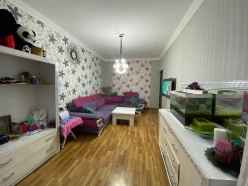 Satılır köhnə tikili 3 otaqlı 85 m², Əhmədli m.-2