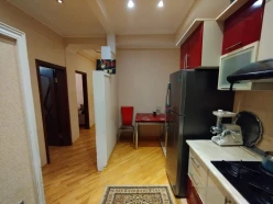 Satılır yeni tikili 3 otaqlı 94 m², Xətai r.-8