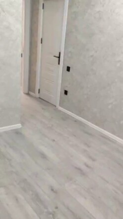 Satılır yeni tikili 2 otaqlı 72 m²,  İnşaatçılar m.-12
