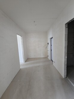 Satılır yeni tikili 3 otaqlı 80 m²,  İnşaatçılar m.-5