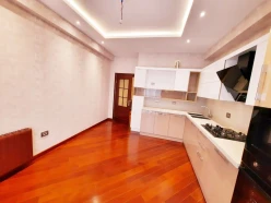 Satılır yeni tikili 2 otaqlı 60 m², Qara Qarayev m.-15