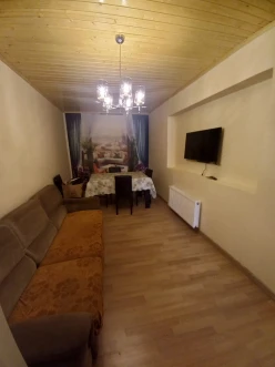 İcarə ev/villa 3 otaqlı 100 m², İnşaatçılar m.-11