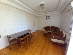 Satılır yeni tikili 2 otaqlı 45 m², İnşaatçılar m.-2