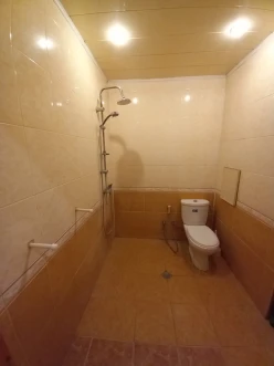 Satılır yeni tikili 2 otaqlı 45 m², İnşaatçılar m.-15