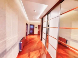 Satılır yeni tikili 2 otaqlı 60 m², Qara Qarayev m.-17