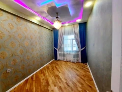 Satılır yeni tikili 2 otaqlı 60 m², Neftçilər m.-4