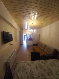 İcarə ev/villa 3 otaqlı 100 m², İnşaatçılar m.-13