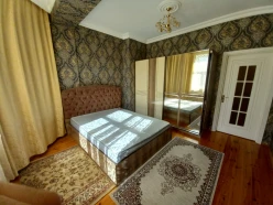 Satılır yeni tikili 2 otaqlı 45 m², İnşaatçılar m.-5